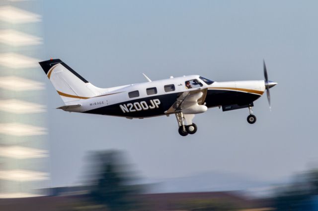 Piper Malibu Mirage (N200JP)