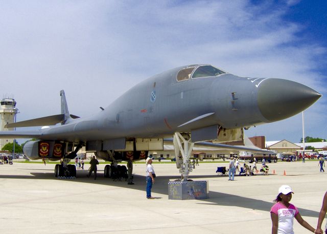 Rockwell Lancer (85-0072) - At Barksdale Air Force Base.