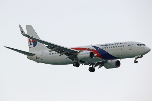 Boeing 737-700 (9M-MXX)