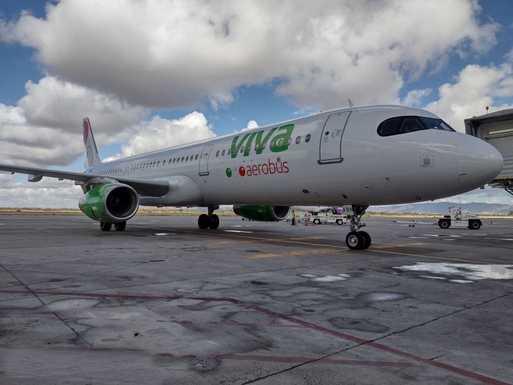 Airbus A321 (XA-VBN)