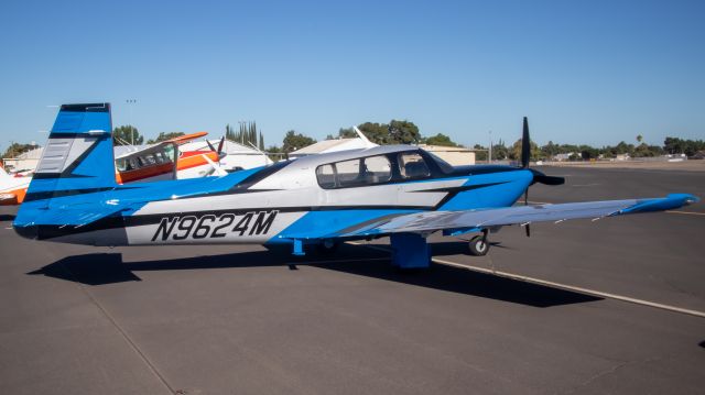 Mooney M-20 (N9624M)