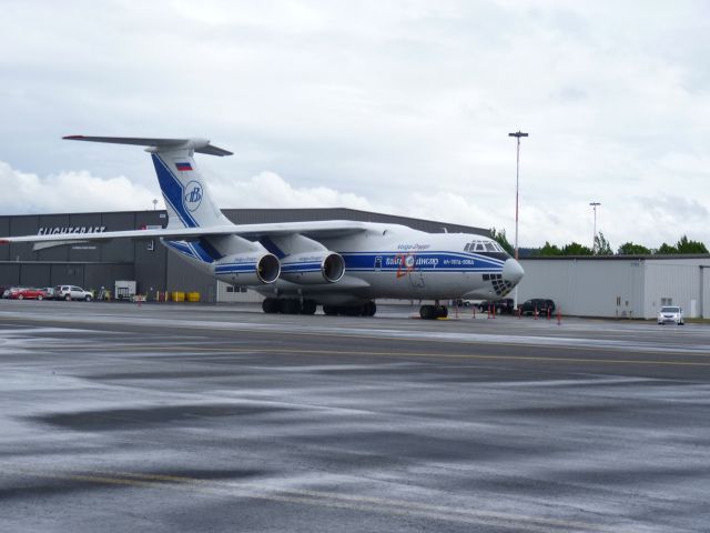 Ilyushin Il-76 (RA-76952)