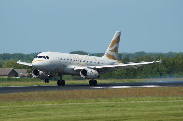 Airbus A319 —