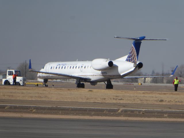 Embraer ERJ-145 (N31131)