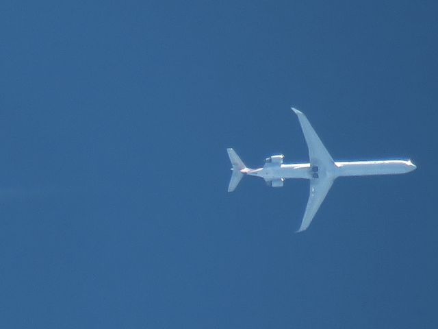 Canadair Regional Jet CRJ-900 (N951LR)