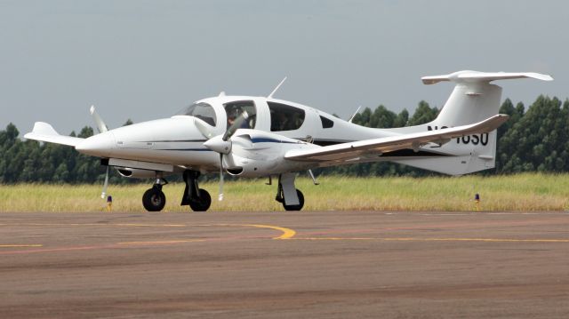 Diamond DA-62 (N846SU)