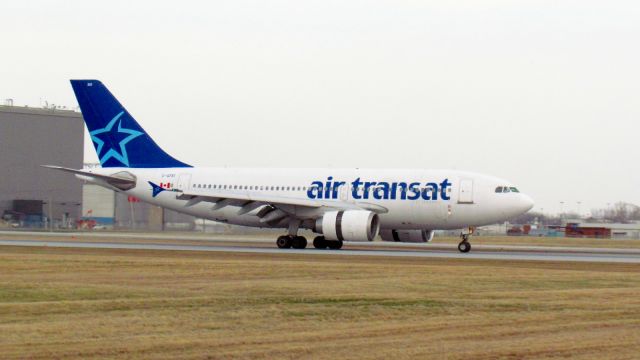 Airbus A310 (C-GFAT)