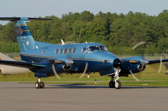 Beechcraft Super King Air 200 (N1SP) - Sugar Pop on the way to Louisville