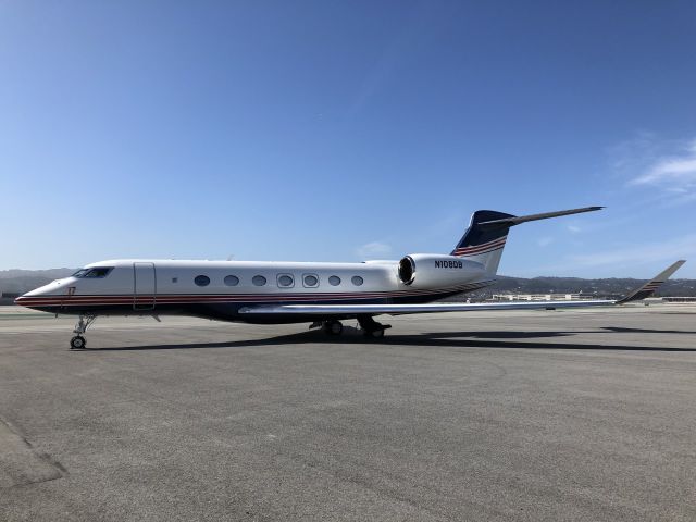 GULFSTREAM AEROSPACE G-7 Gulfstream G600 (N108DB)