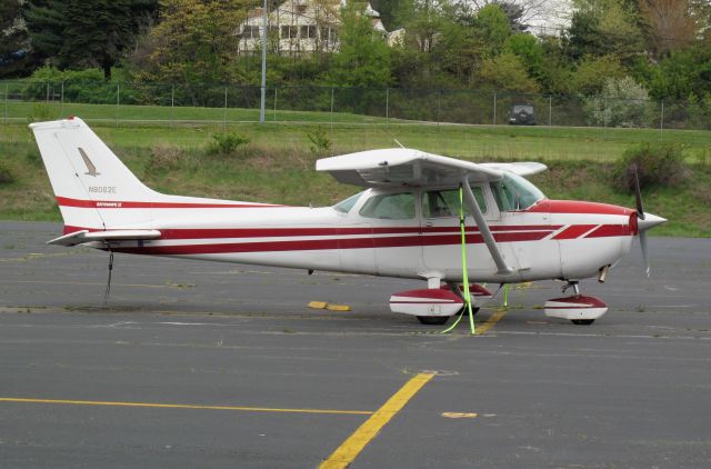 Cessna Skyhawk (N8062E)