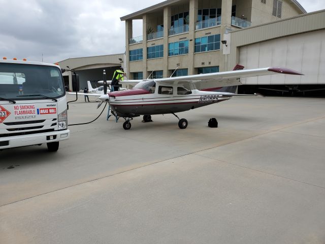 Cessna Centurion (N808FS)