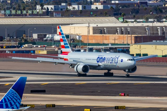 Boeing 777-200 (N791AN) - An American Airlines 777-200 in Oneworld special livery landing at PHX on 2/11/23 during the Super Bowl rush. Taken with a Canon R7 and Canon EF 100-400 II L lens.