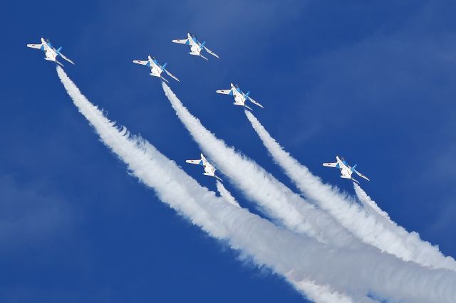 KAWASAKI T-4 — - JASDF-Iruma air showbr /Blue Impulse