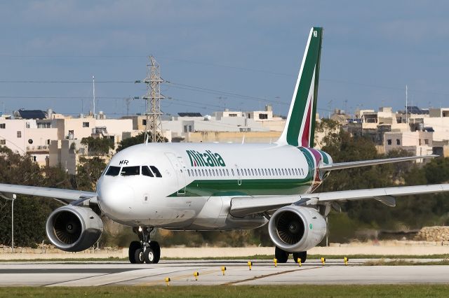 Airbus A320 (EI-IMR)