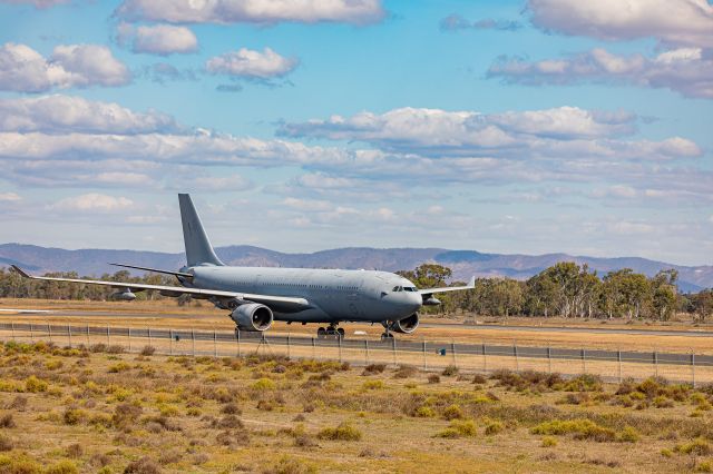 Airbus A330-300 (A39003)