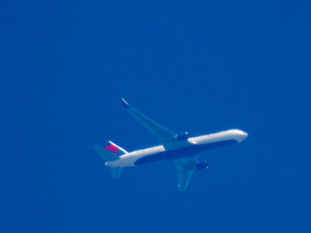 BOEING 767-300 (N171DN) - DAL1621br /SFO-JFKbr /07/25/22