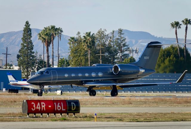 Gulfstream Aerospace Gulfstream IV (N310)