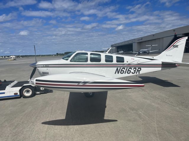 Beechcraft Bonanza (36) (N6163R)