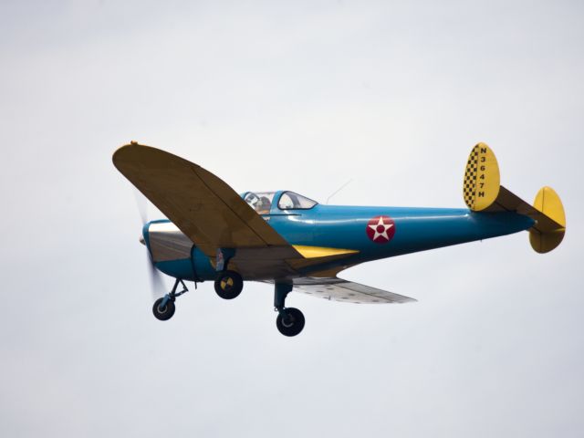 N3647H — - Take off runway 26. Fun!