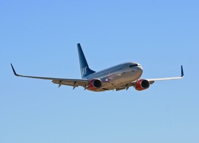 Boeing 737-700 (LN-RRB)