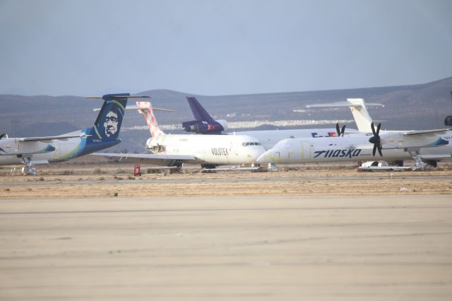 Boeing 717-200 (N799BC) - Mojave Air and Space Port