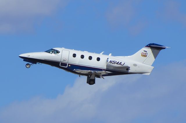 Beechcraft Premier 1 (N514AJ) - N514AJ 2001 Raytheon 390 Premier I (s/n RB-19) - Las Vegas - McCarran International (LAS / KLAS)br /USA - Nevada, February 27, 2014br /Photo: Tomás Del Coro