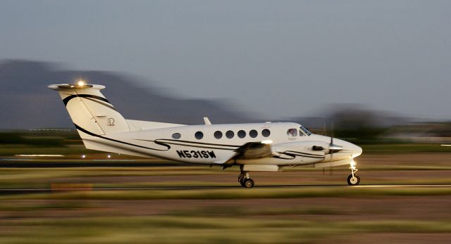 Beechcraft Super King Air 200 (N531SW) - Back home again.