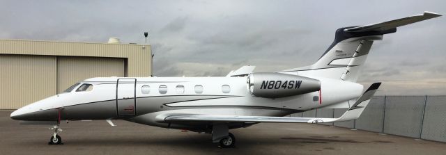 Embraer Phenom 300 (N804SW)