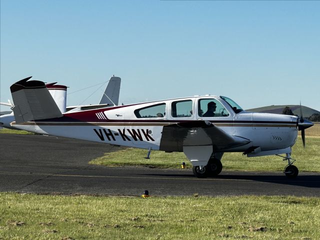 Beechcraft 35 Bonanza (VH-KWK) - KWK taxiing in after a flight from Latrobe  