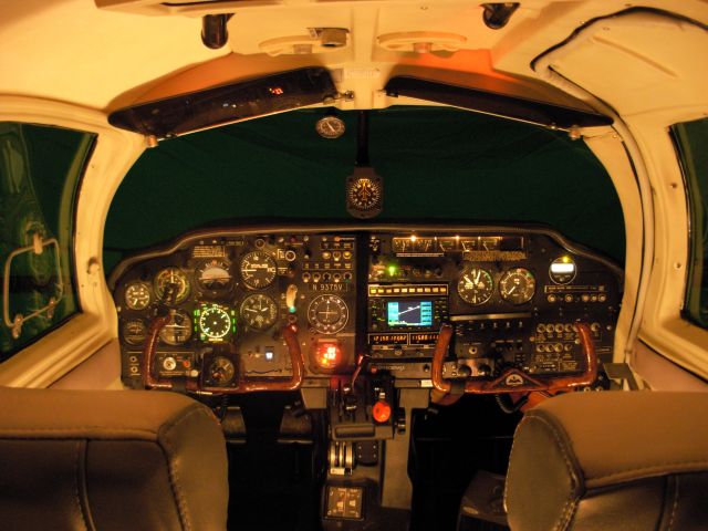 N9375V — - 1970 Mooney M-20C