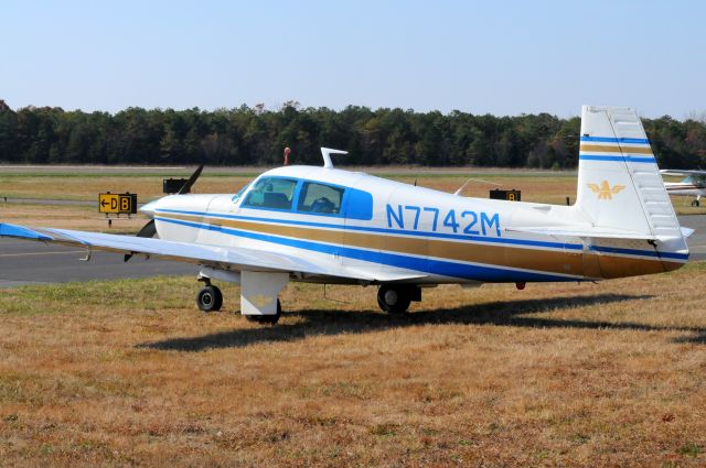 Mooney M-20 (N7742M)