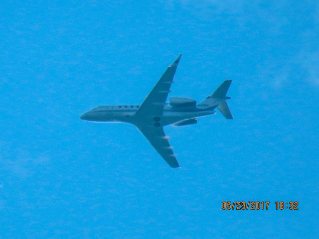 Canadair Challenger 350 (N797KC)