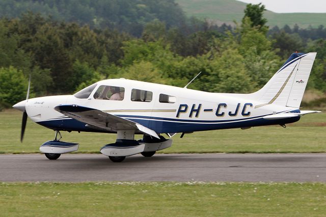 Piper Cherokee (PH-CJC)