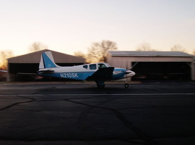 Beechcraft Travel Air (N210SK) - BE95 Travel Air rolling out bright and early at Sky King 3I3. 