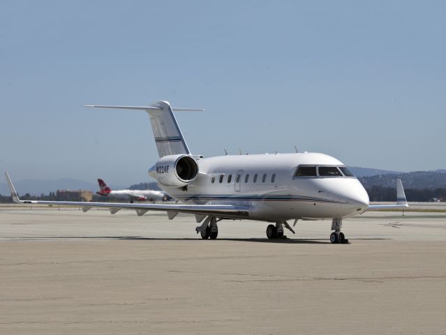 Canadair Challenger (N224F) - A very nice business jet.