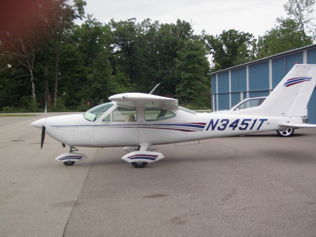 Cessna Cardinal (N3451T)