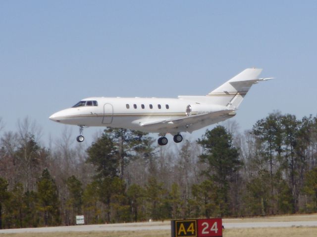 Hawker 800 (N802DC)