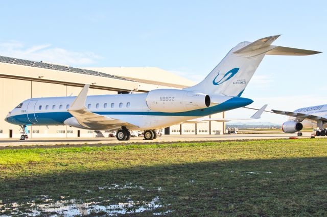 Bombardier Global Express (N88GZ)