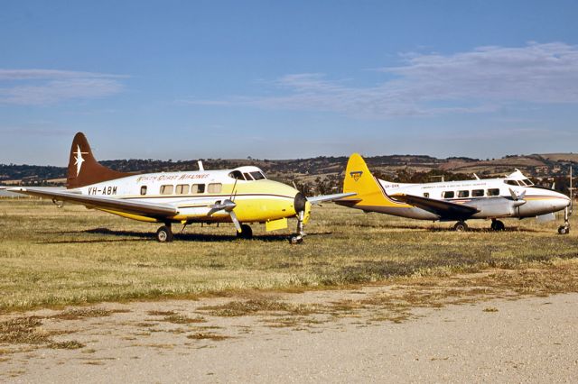 VH-ABM — - NORTH COAST AIRLINES - REG : VH-ABM - DE HAVILLAND (RILEY) TURBO-EXEC 400 (DH-104) - PARAFIELD AIRPORT ADELAIDE SA. AUSTRALIA - YPPF (29/11/1979)