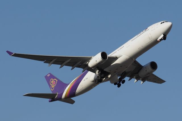 Airbus A330-300 (HS-TEN) - Airbus A330-343. Thai Airways International HS-TEN departed runway 21, YPPH 22 March 2019.
