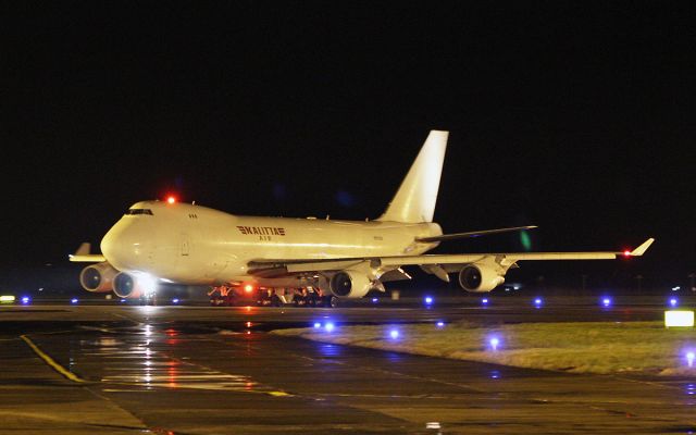 Boeing 747-400 (N701CK) - kalitta air b747-4b5f n701ck dep shannon tonight 16/2/18.