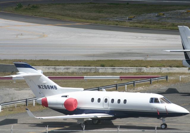 Hawker 800 (N288MB)