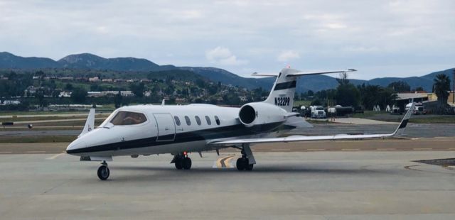 Learjet 31 (N322PR)