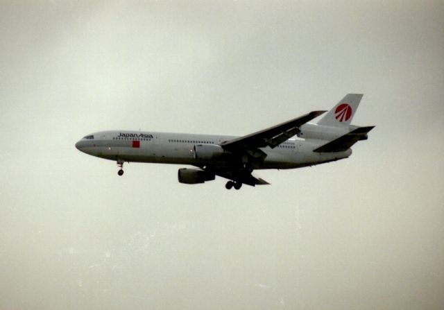 McDonnell Douglas DC-10 (JA8532) - C/n 46660 Date 08/12/94