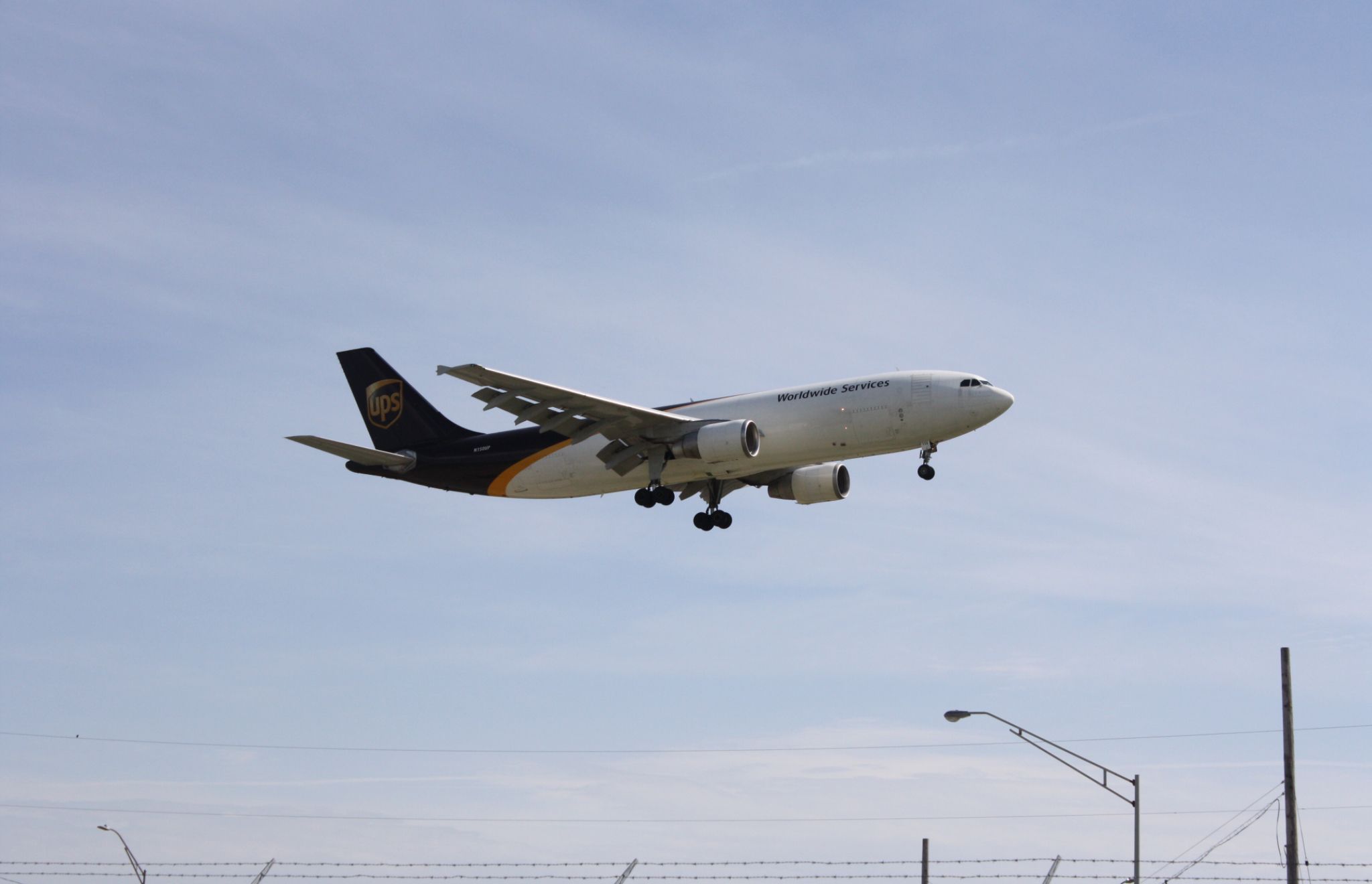 Airbus A300F4-600 (N150UP)