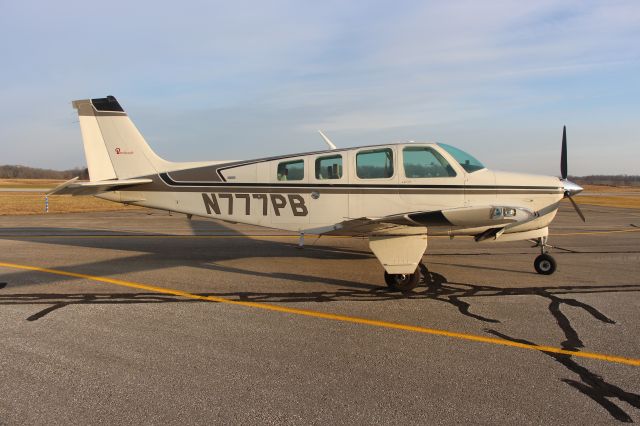 Beechcraft Bonanza (36) (N777PB) - Nice plane, shot on a taxiway.... 