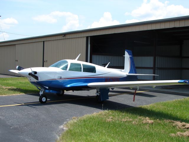 Mooney M-20 (N4791H) - Before and after paint