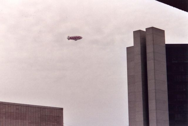 Unknown/Generic Airship (N151AB) - SANYO BLIMP HOVERING ABOVE DOWNTOWN LONG BEACH CALIFORNIA, SEPTEMBER 24, 2005