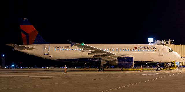 Airbus A320 (N330NW) - Captured last night (about 9 and a half hours ago) shortly after its 9:58 PM arrival from KSLC for an overnight rest at Reno, this photo of DALs N330NW is being posted into the FA gallery just as the A320 is finishing an hour-long flight and is on its short final approach back to Salt Lake City after its 6:37 AM departure from Reno Tahoe International.