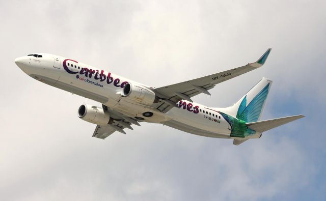 Boeing 737-800 (9Y-SLU) - Caribbean Airlines - Air Jamaica 9Y-SLU Seen departing Fort Lauderdale International Airport. Courtesy Dean Mitchell ©